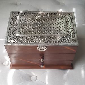 BRIGHTON JEWELRY BOX SILVER PLATED WOOD NECKLACE